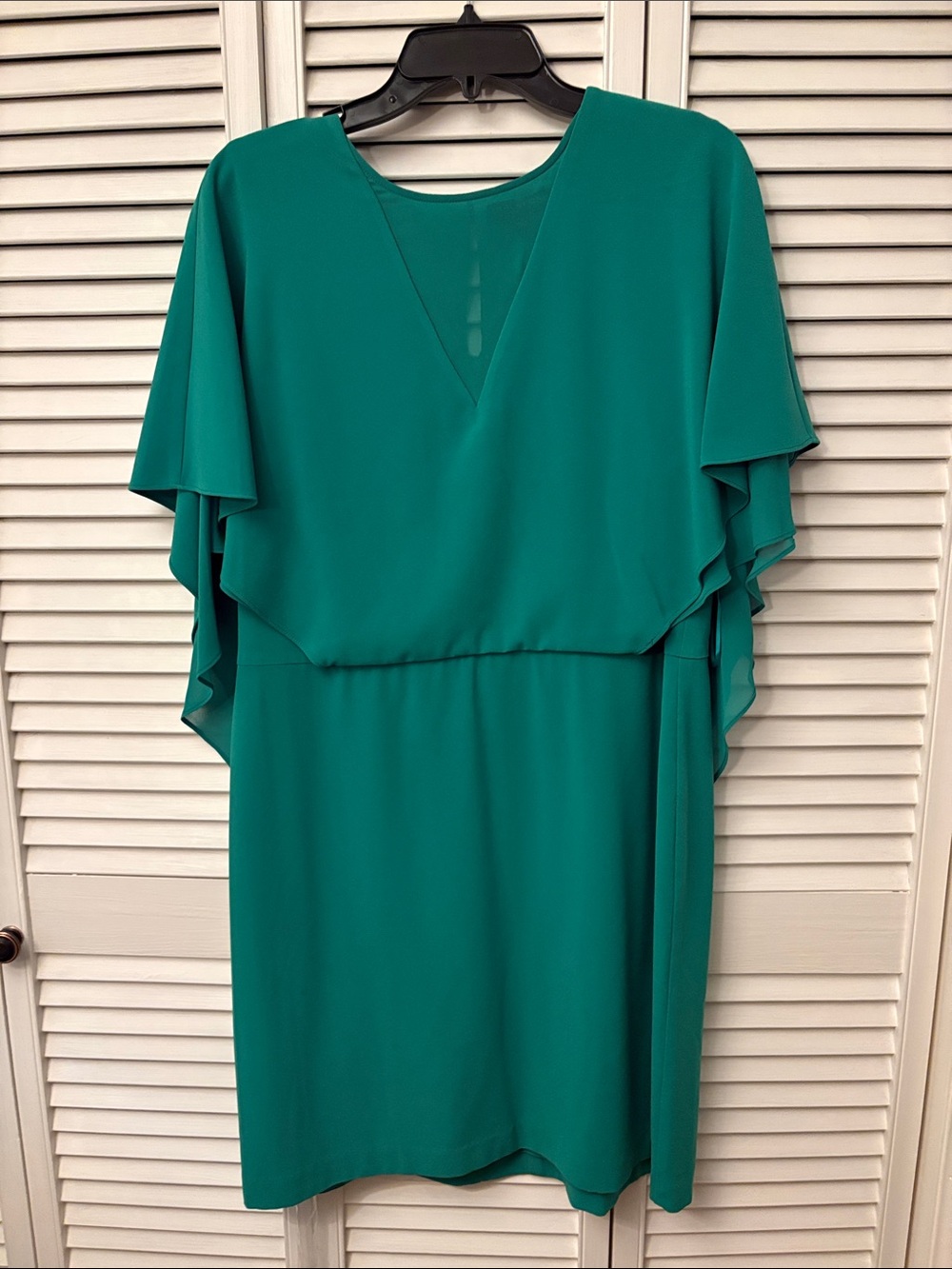 Gorgeous Green Halston Heritage Teal Layered Flutter-Sleeve Midi Dress
